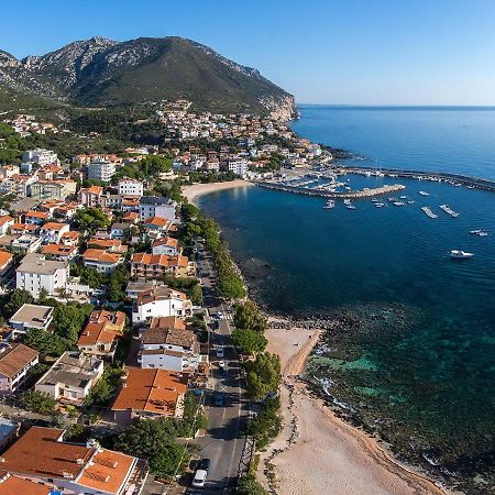 Apartamento Yellowhouse Cala Gonone Exterior foto