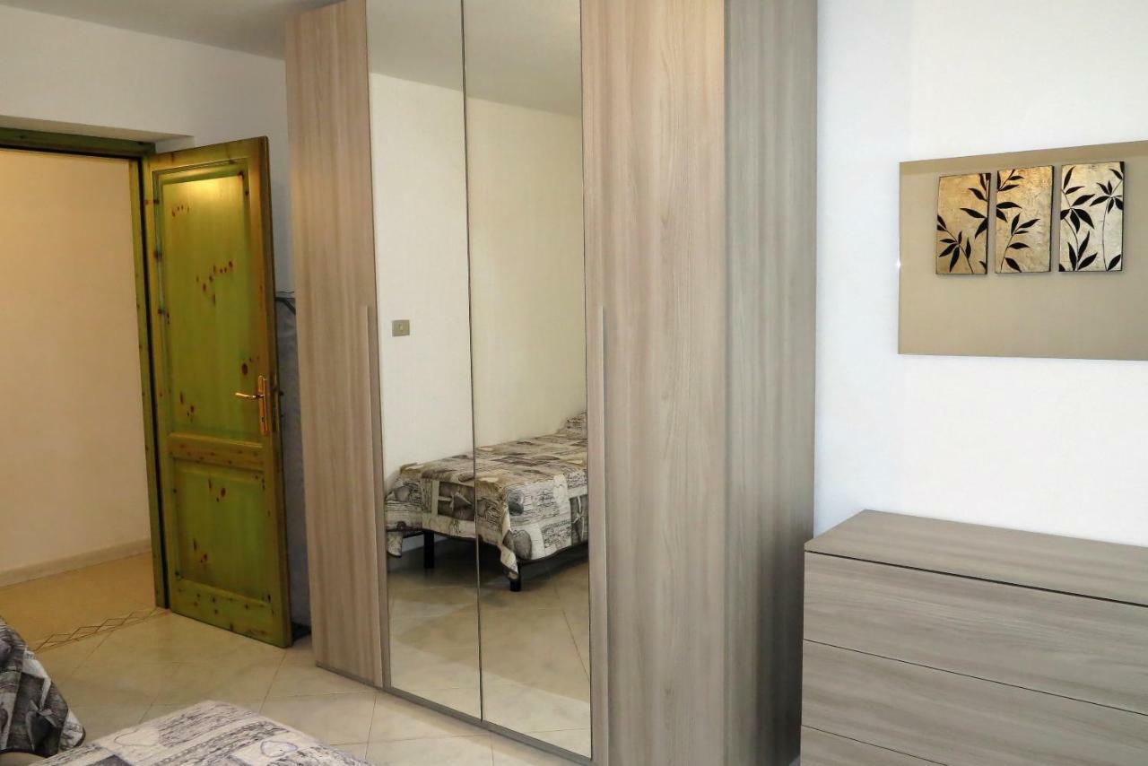 Apartamento Yellowhouse Cala Gonone Exterior foto